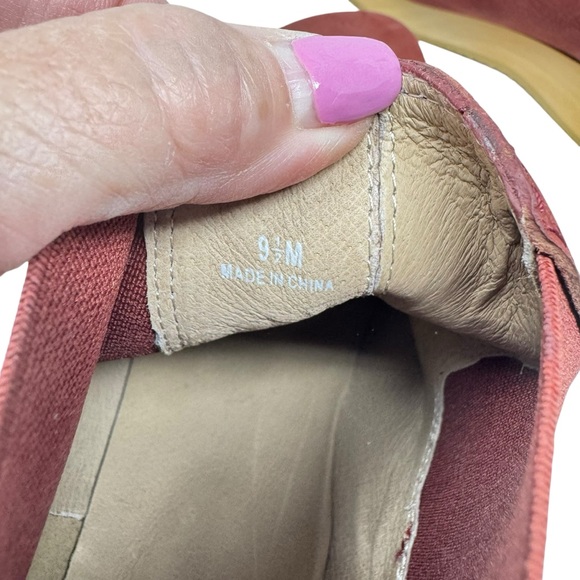 Eileen Fisher Words Oiled Nubuck Clog Bootie Red Cedar NEW 9.5 - Picture 10 of 10